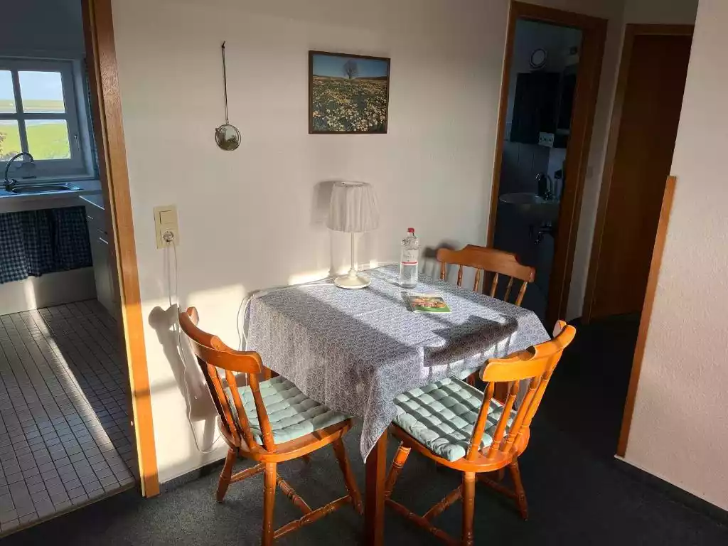 Wohnraum mit Essbereich – aktuell als Appartement genutzt